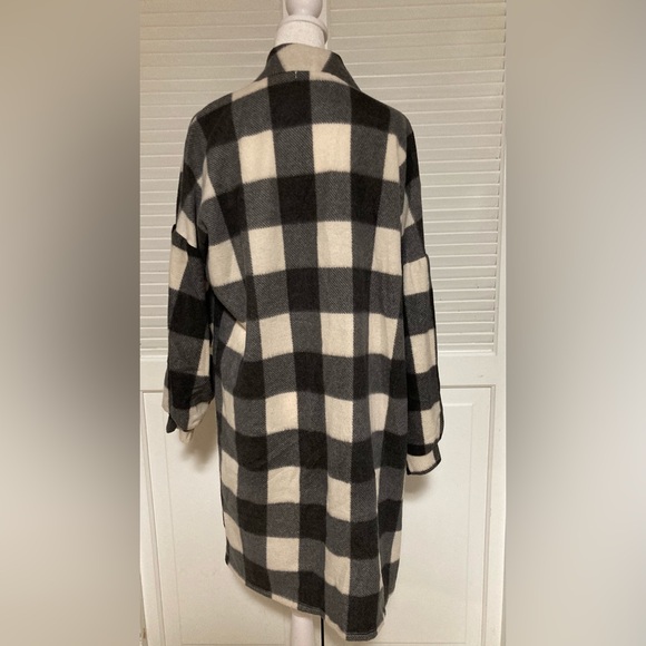 EC Glitzy Girlz Open Winter  Cardigan Plus Size 2X - Picture 5 of 12